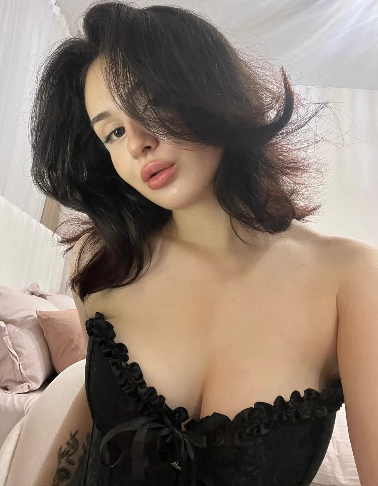 Erbağı Zeki Bayan Escort Melike
