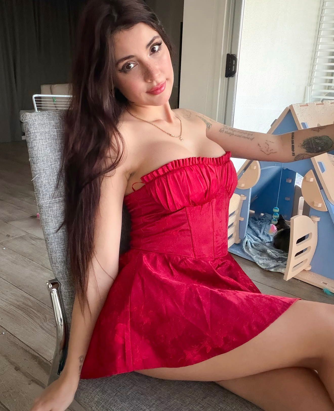 Payamlı Şaşırtıcı Bayan Escort Bayan Özlem