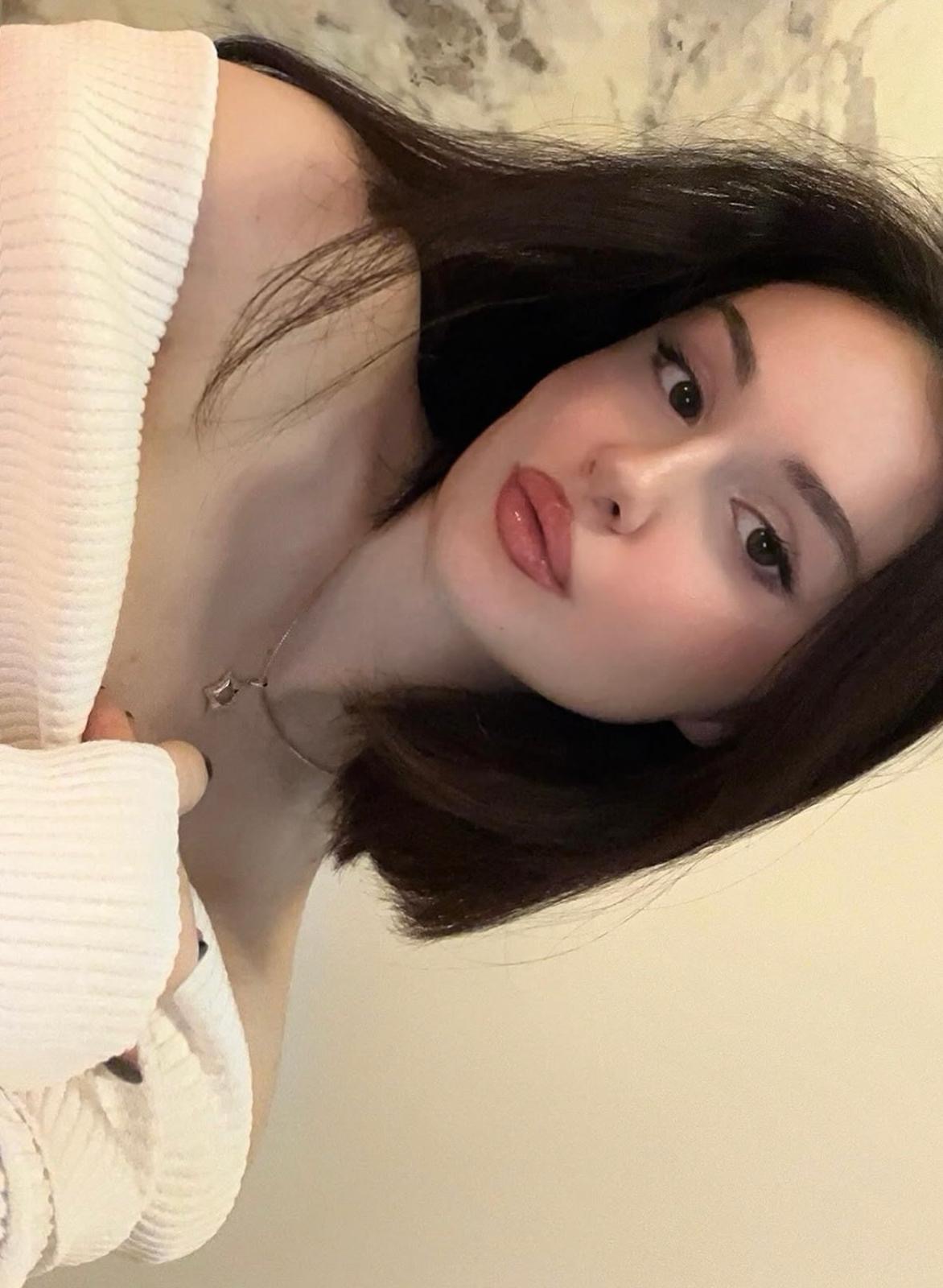 Konacık Şaşırtıcı Bayan Bayan Escort Evrim